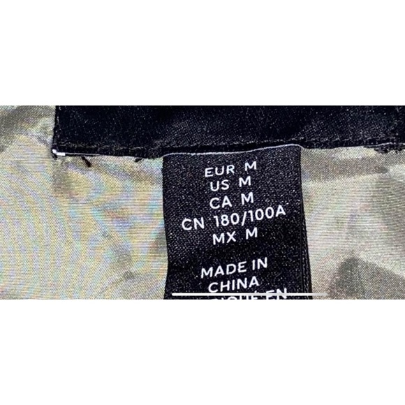 2 Green Puffer Jackets H&M - Picture 2 of 3